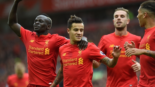 liverpool hull maçında mane coutinho firmino handerson gol sevinci