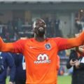 Medipol Başakşehir'li Emmanuel Adebayor